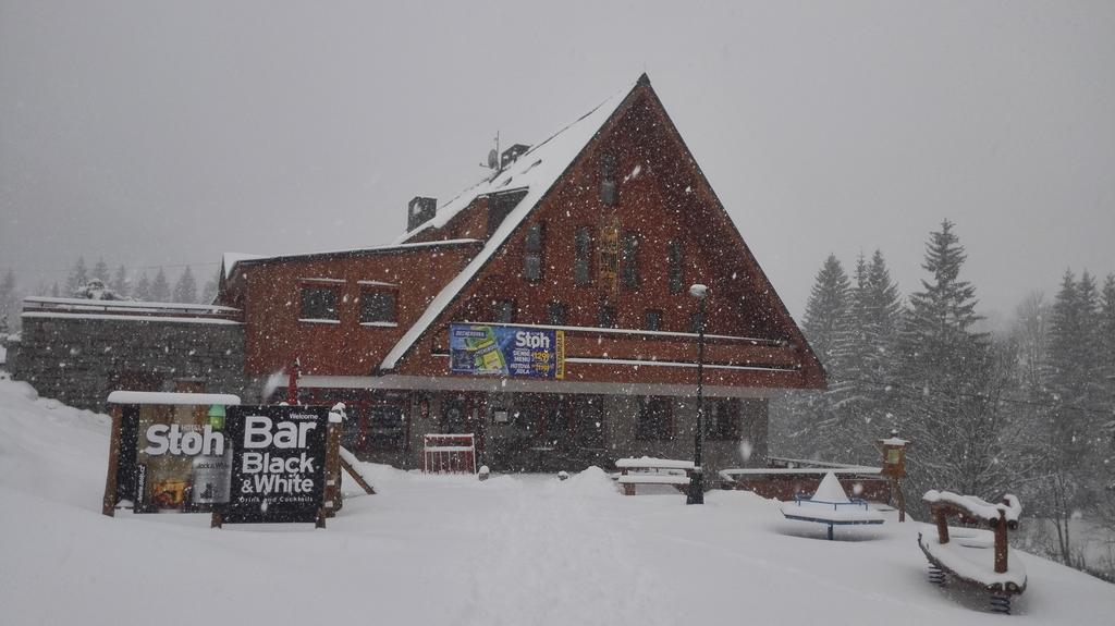 Hotel Stoh Špindlerŭv Mlýn Екстериор снимка
