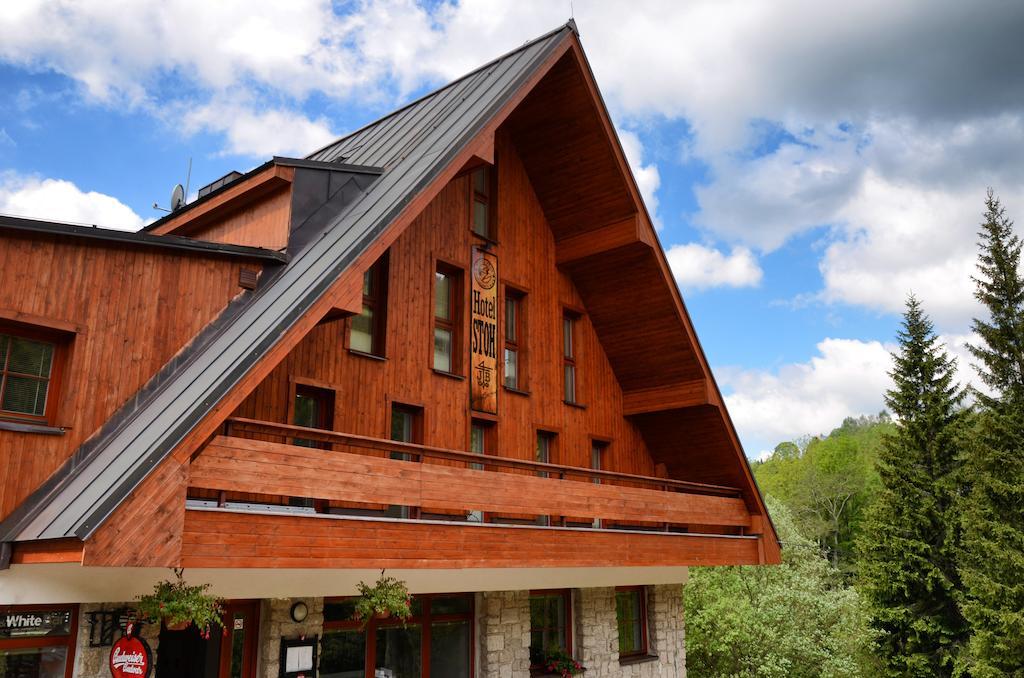 Hotel Stoh Špindlerŭv Mlýn Екстериор снимка