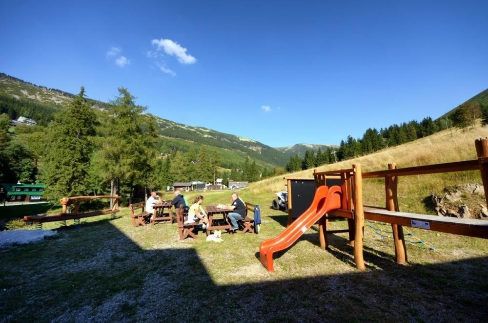 Hotel Stoh Špindlerŭv Mlýn Екстериор снимка